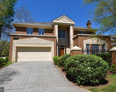 10023 Chartwell Manor Ct - Photo Thumbnail 0