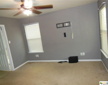 2435 Chad Street - Photo Thumbnail 12