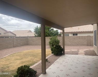 7855 W Tonto Drive - Photo Thumbnail 15