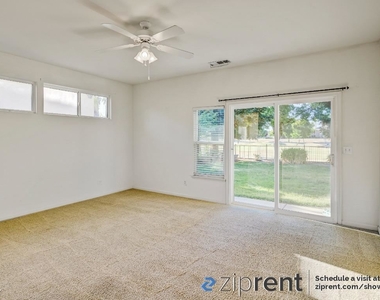 7050 Emerald Street - Photo Thumbnail 7