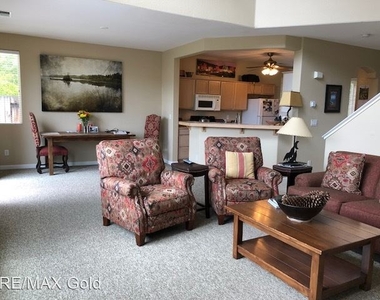 2341 Crestone Drive - Photo Thumbnail 3