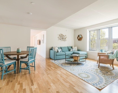 310 Clarkson Avenue - Photo Thumbnail 1