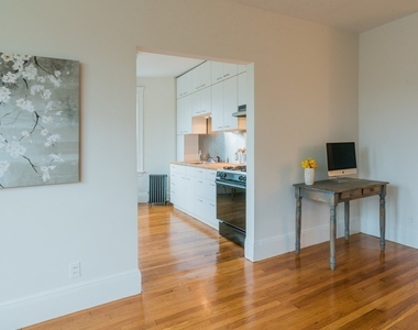 71 Babcock Street - Photo Thumbnail 4