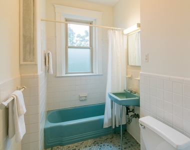71 Babcock Street - Photo Thumbnail 13