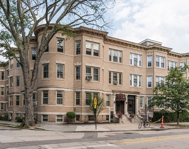 71 Babcock Street - Photo Thumbnail 16