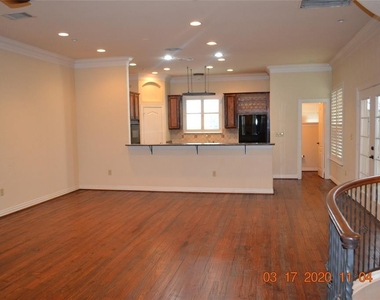 7809 Linwood Avenue - Photo Thumbnail 13