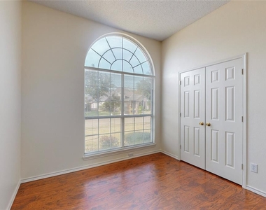 8406 Meadowview Street - Photo Thumbnail 26