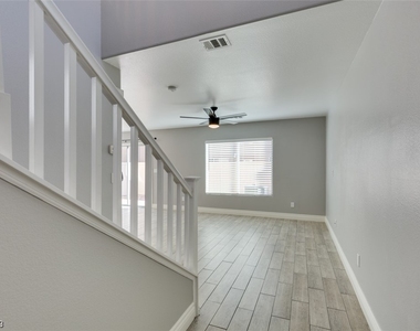 5660 Balsam Street - Photo Thumbnail 2