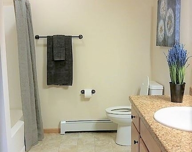 300 Prosser Place - Photo Thumbnail 11