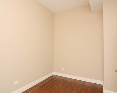 2637 W. Potomac, Unit 8 - Photo Thumbnail 15