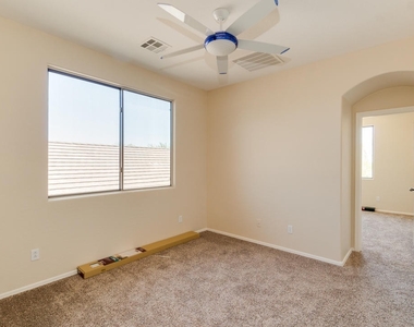 18350 W La Mirada Drive - Photo Thumbnail 23