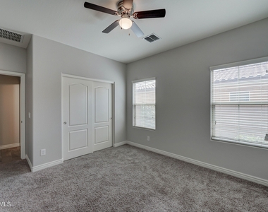 3230 E Wisteria Place - Photo Thumbnail 9