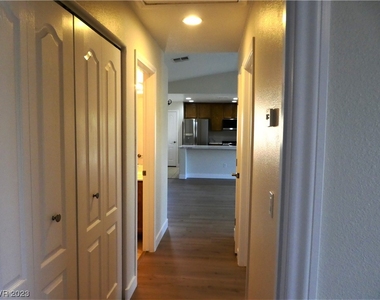 7320 Camrose Ridge Place - Photo Thumbnail 33