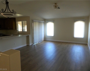 7320 Camrose Ridge Place - Photo Thumbnail 6