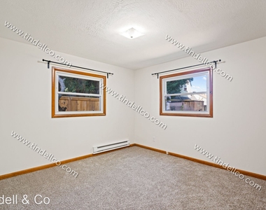 4311 Se Ellis St - Photo Thumbnail 12