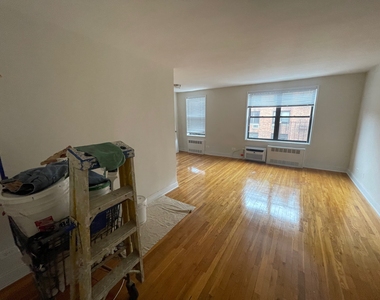 102-40 67th Road - Photo Thumbnail 9