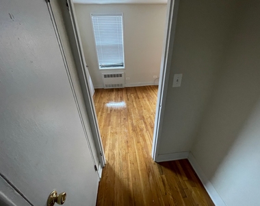 102-40 67th Road - Photo Thumbnail 18