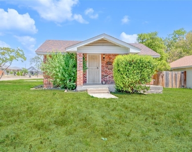 5438 Diaz Avenue - Photo Thumbnail 1