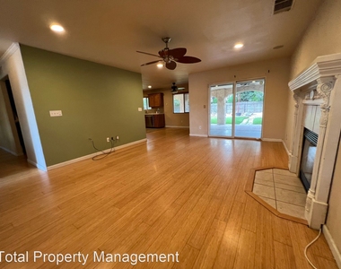 2485 Juniper Ct. - Photo Thumbnail 2