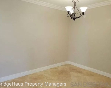 1075 N Escondido Blvd, Unit 107 - Photo Thumbnail 6