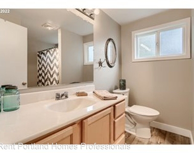 4724 Sw Pomona Street - Photo Thumbnail 14