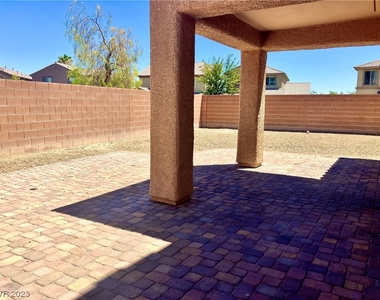 6834 Desert Thrasher Drive - Photo Thumbnail 18