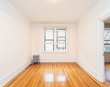 22-5 37th Street - Photo Thumbnail 1