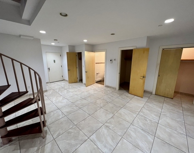 25-21 34th Street - Photo Thumbnail 6