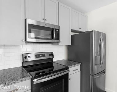 901-905-907 38th St S - Photo Thumbnail 10