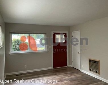 4755 Rogers Road - Photo Thumbnail 2