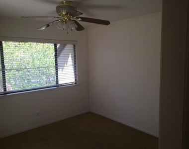 2890 Huntington Blvd #101 - Photo Thumbnail 10