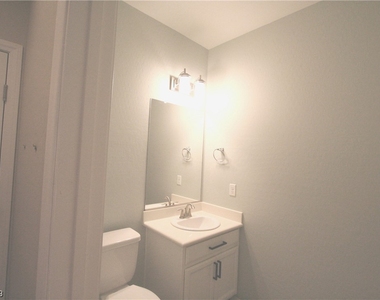 7712 Eastham Bay Avenue - Photo Thumbnail 39