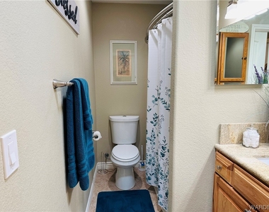 2743 Country Club Drive - Photo Thumbnail 23