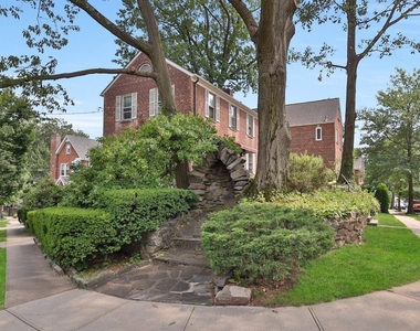 5938 Fieldston Road - Photo Thumbnail 23