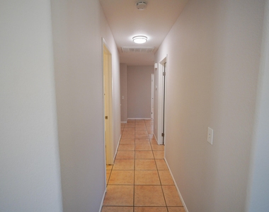 4844 Minstrel Drive - Photo Thumbnail 12