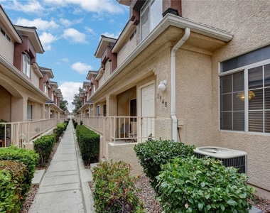 1157 Nevada Sky Street - Photo Thumbnail 45