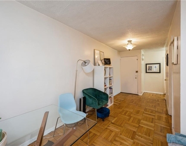 2835 Webb Avenue - Photo Thumbnail 10