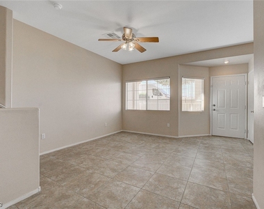 1157 Nevada Sky Street - Photo Thumbnail 8