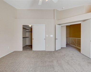 1157 Nevada Sky Street - Photo Thumbnail 30