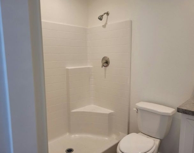 4650 E. Carey Ave - Photo Thumbnail 5