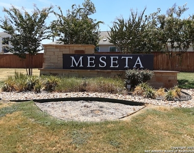 4138 Mesa Cove - Photo Thumbnail 19