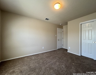 9806 Discovery Dr - Photo Thumbnail 25