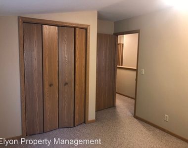 4 Unit At 5409-5415 45th Street. - Photo Thumbnail 27