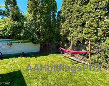 2312 Ne Lombard St - Photo Thumbnail 13