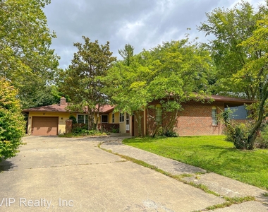 2722-2724 Blendon Woods Blvd. - Photo Thumbnail 1