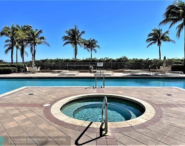 2080 S Ocean Dr - Photo Thumbnail 19