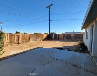 8306 Quezon Avenue - Photo Thumbnail 15