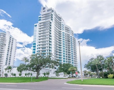 3401 Bayshore Boulevard - Photo Thumbnail 0