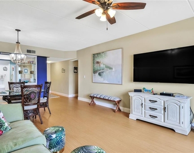 3806 Gulf Of Mexico Dr Drive - Photo Thumbnail 18