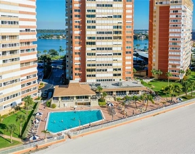 17900 Gulf Boulevard - Photo Thumbnail 65